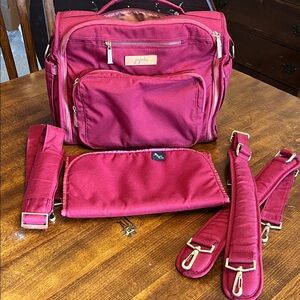 Ju-Ju-Be BFF Convertible Diaper / Messenger Bag, Tahitian Red